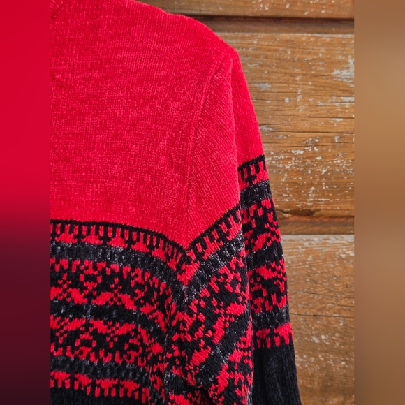 Vintage Jennifer Moore Chenille Black & Red High Neck Fairisle Christmas Sweater - Picture 13 of 15